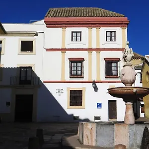 https://apartamentos-plaza-cordoba.es-andalucia.com
