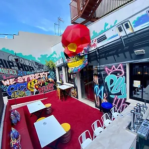  Hostel We Street - El Arenal-albergue Turistico Spanien